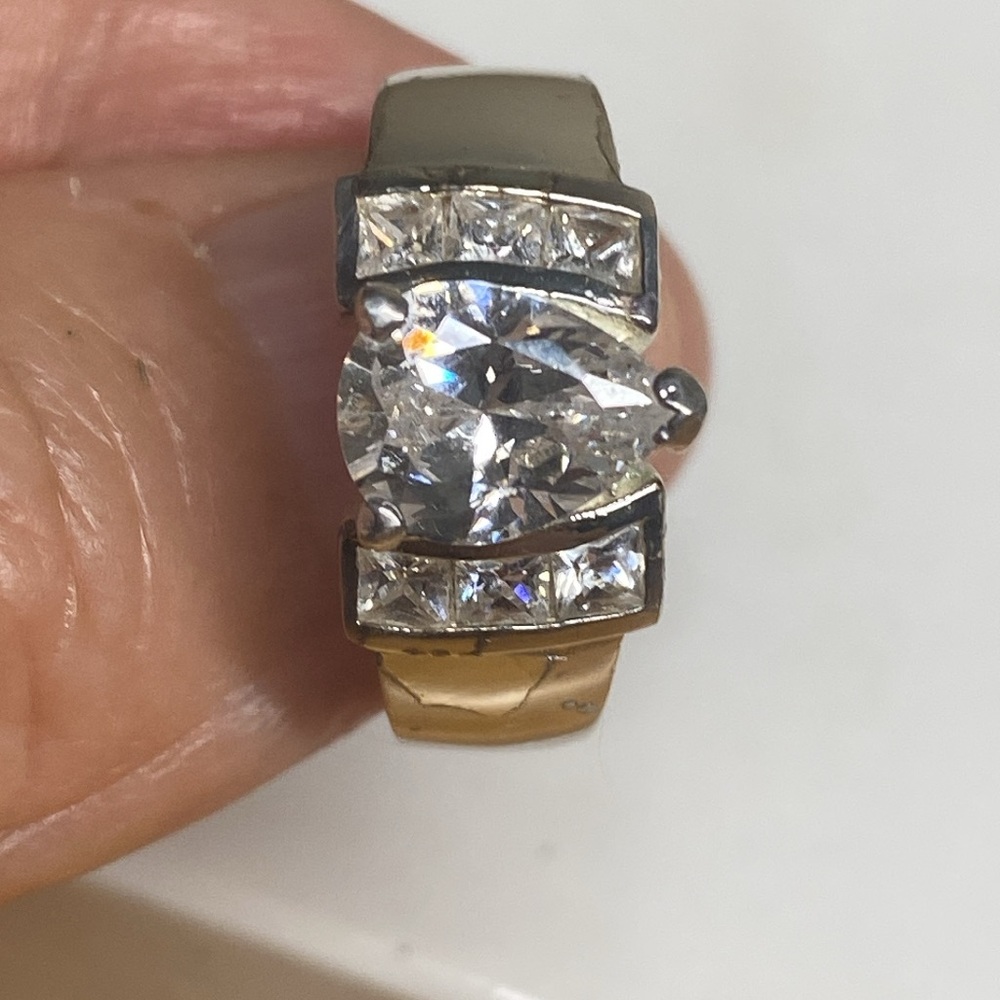 Elegant Diamond Simulant 925 Silver Ring  (7)